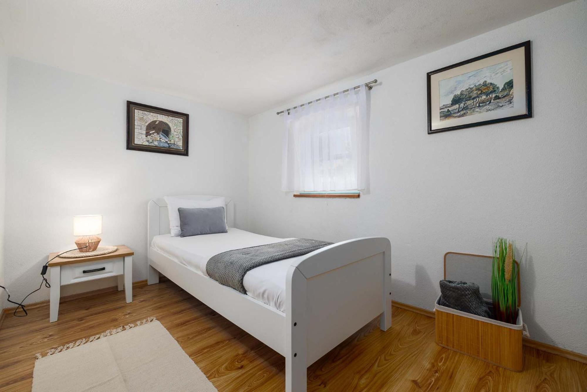 Apartment Katalin Kornić Eksteriør bilde